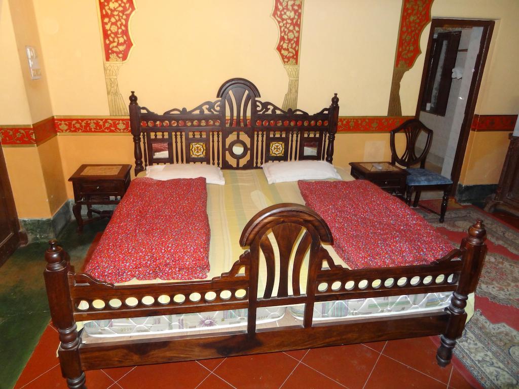 Chandra Niwas Guest House Μπικάνερ Δωμάτιο φωτογραφία