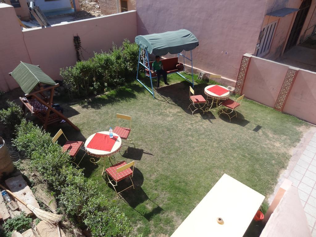 Chandra Niwas Guest House Μπικάνερ Εξωτερικό φωτογραφία